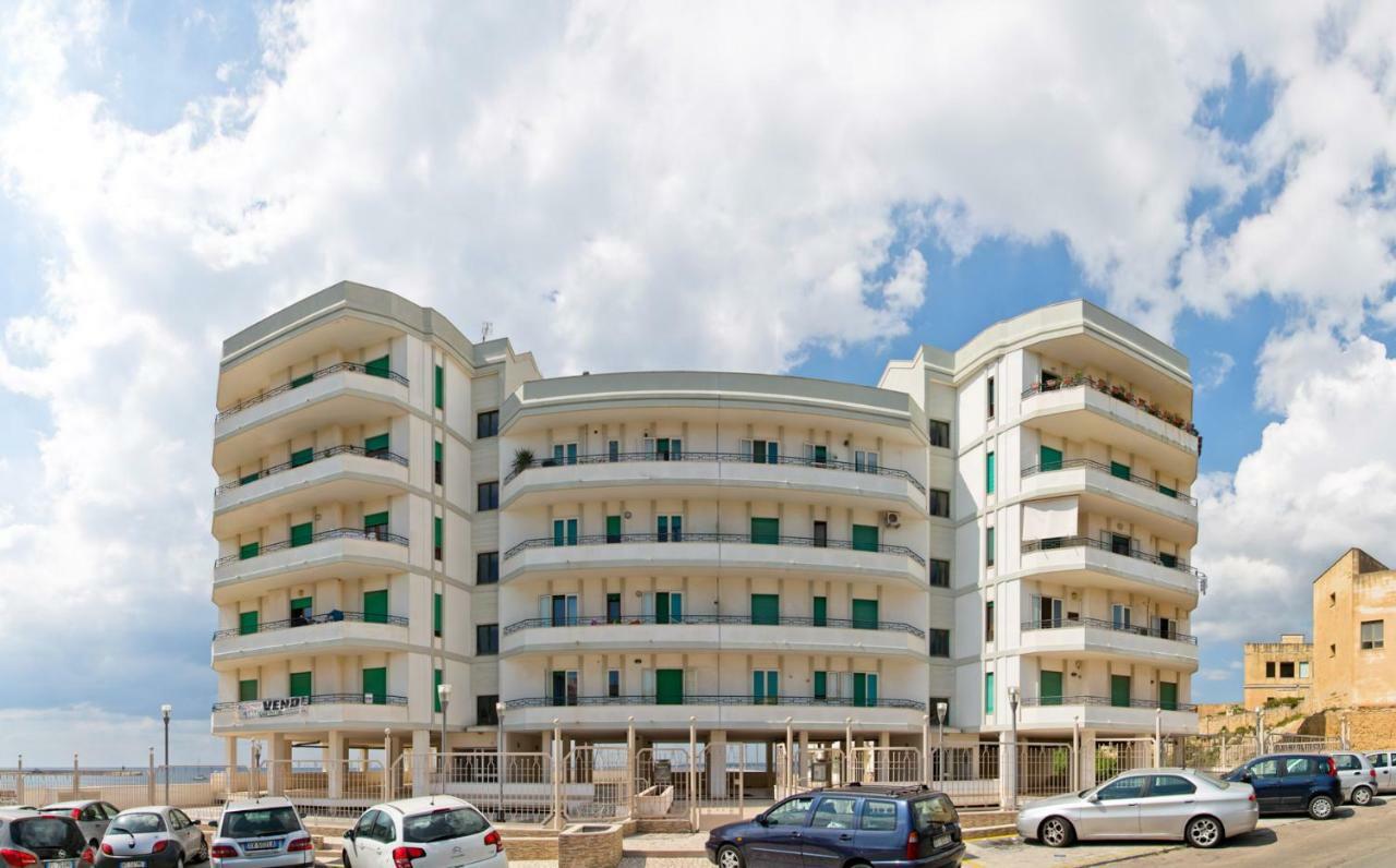 Bluemarine Apartment Gallipoli Exterior photo